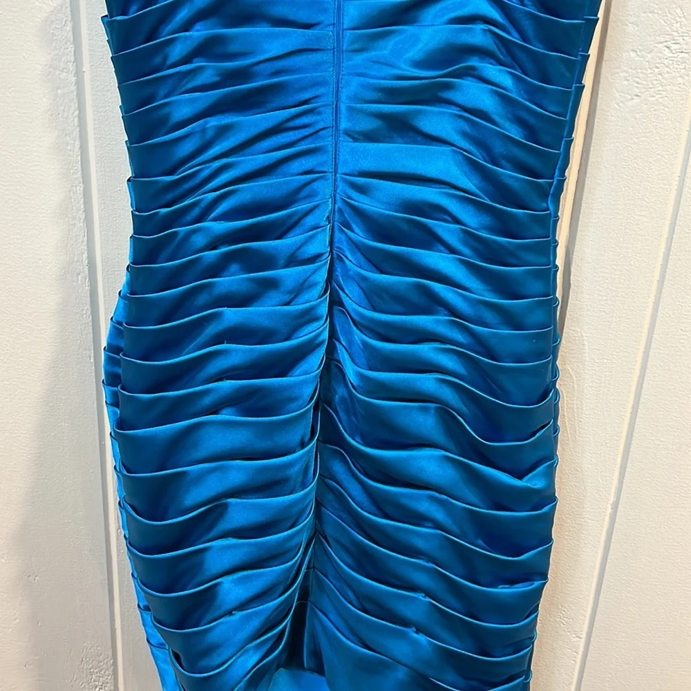 Adrianna Papell Sequin Dress Vivid Blue - Picture 7 of 8